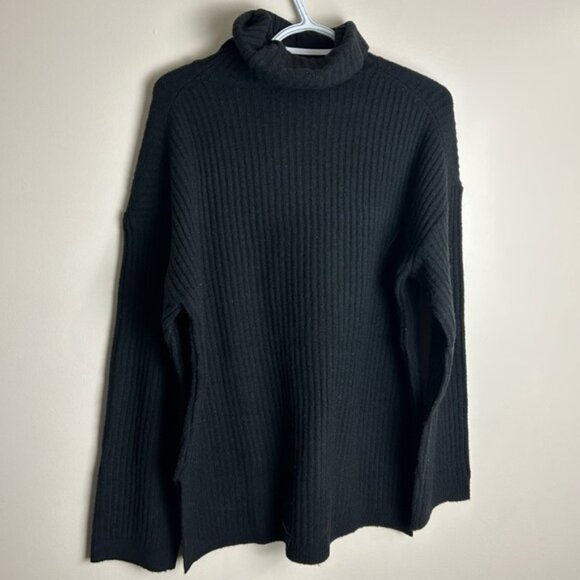 Oak + Fort Oversized Ribbed Turtleneck Sweater - Picture 5 of 6